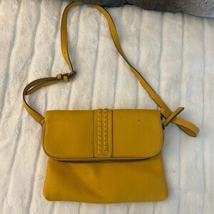Market & Spruce Mustard Crossbody Bag